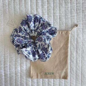 NWT J. Crew Women’s Floral Block Print Hair Scrunchie